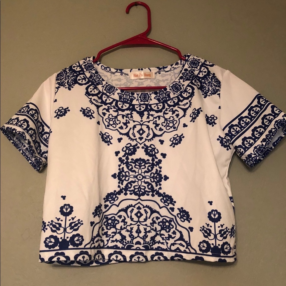 2 Piece Set - Crop Top + Shorts - China Pattern
